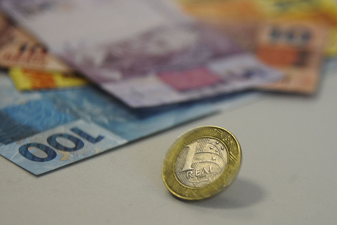 Instituições financeiras estimam inflação de 4,13% em 2019